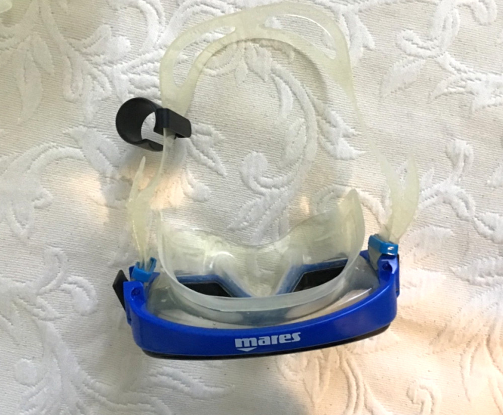 Mares Tempra Scuba Diving Goggles In Case