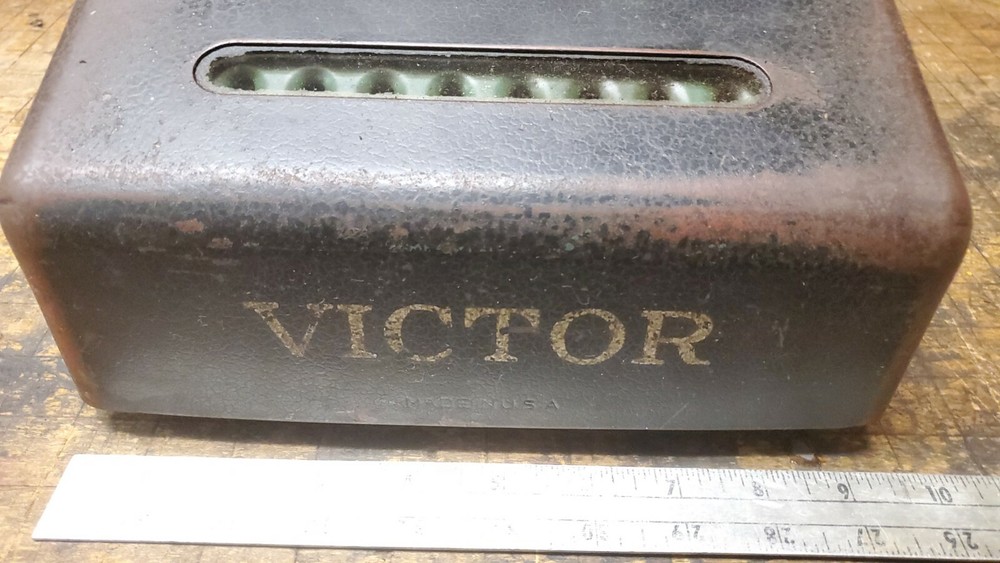 Antique Victor Adding Machine With Subtraction And Repeat.