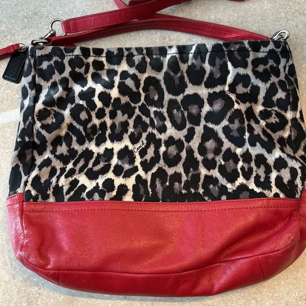 Coach Purse Red chia print