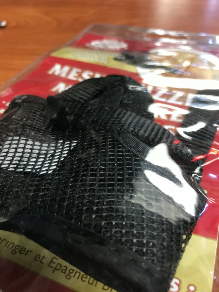 Best Fit MESH Dog Muzzle sz 4 Beagle Cocker Brittany Spaniel