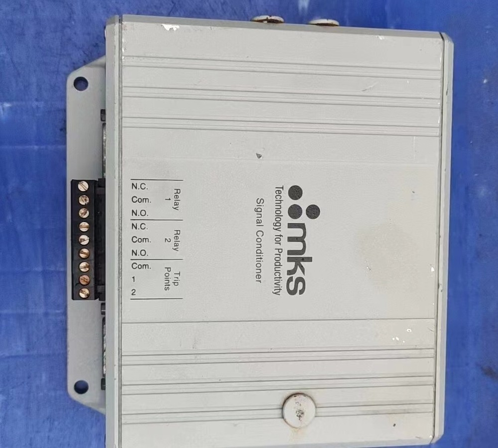 1PCS USED MKS 621C11TBFHD signal controller Tested
