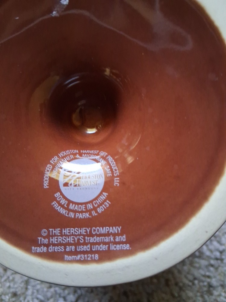 3 VINTAGE HERSHEY'S CHOCOLATE ICE CREAM SUNDAE DISHES