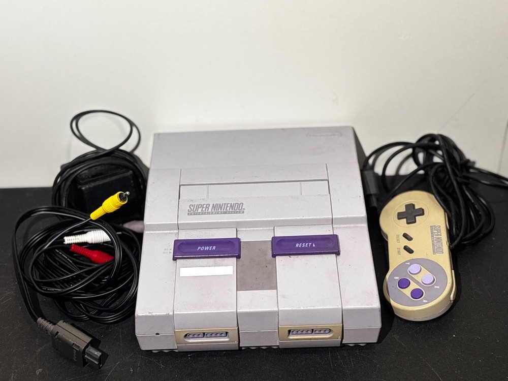 Nintendo Super NES SNES Console Bundle - Authentic - Tested & Working