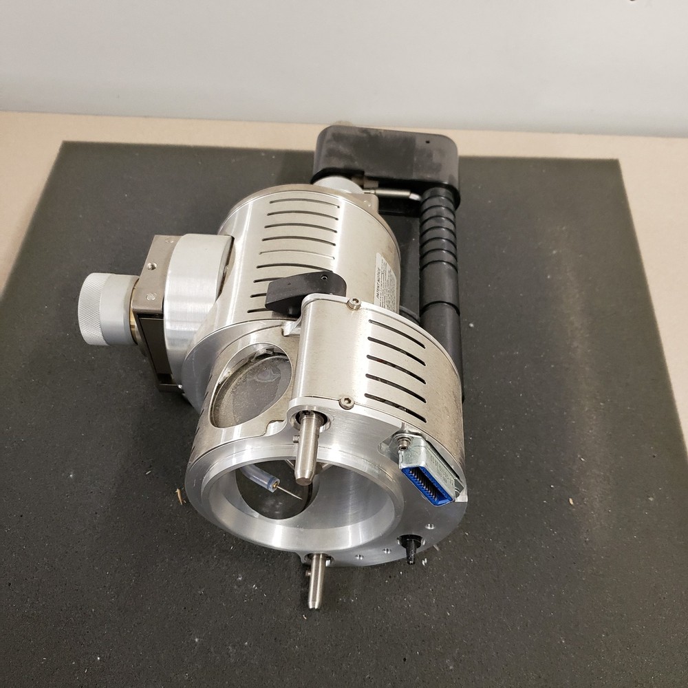 Applied Biosystems Q Trap Mass Spectrometer LC/MS/MS System and Spare Ion Source