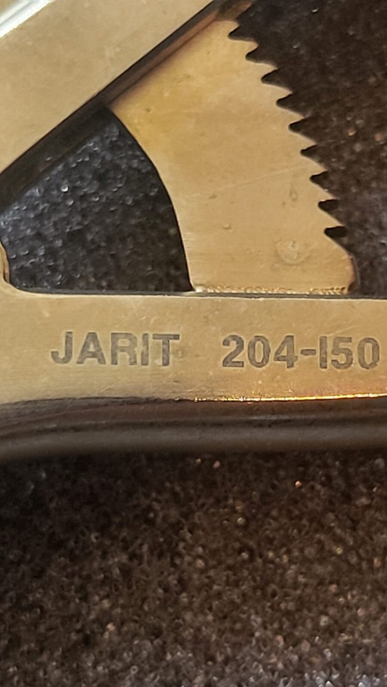 Integra Jarit 204-150 Weitlaner Retractor, 17mm D, Sharp, 5-1/2 - Good Condition