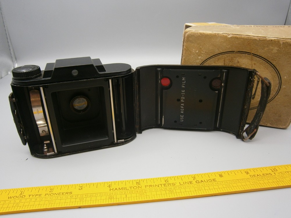 Agfa Ansco PD16 Clipper Camera with box