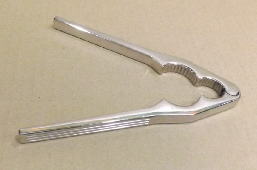 Vintage Nut Seafood Cracker