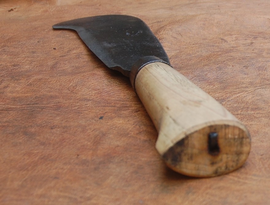 Vintage Bowdon & Co Small Billhook/Spar Hook, 7 inch edge, clean, sharp