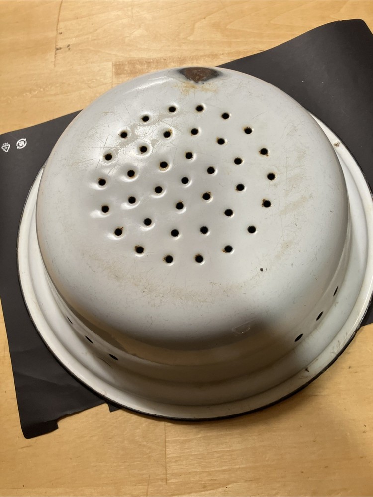 white enamelware colander