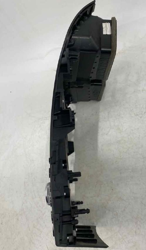 2016-2017 Ford Explorer A/C AC Hester Temperature Control Panel GB5T-18A802-CA