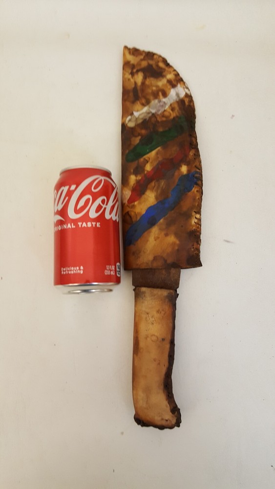 Knife & handmade pigskin leather sheath