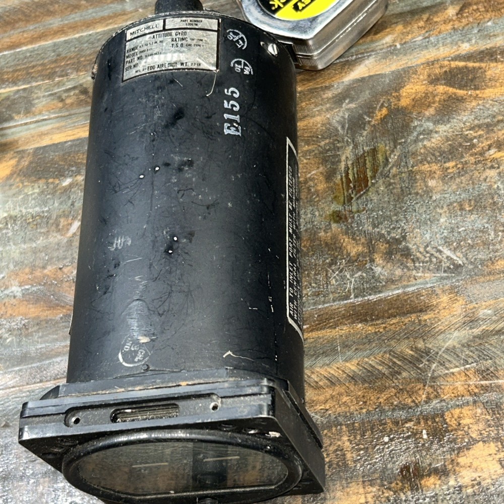 EDO-AIRE Mitchell Attitude Gyro 5000E-11
