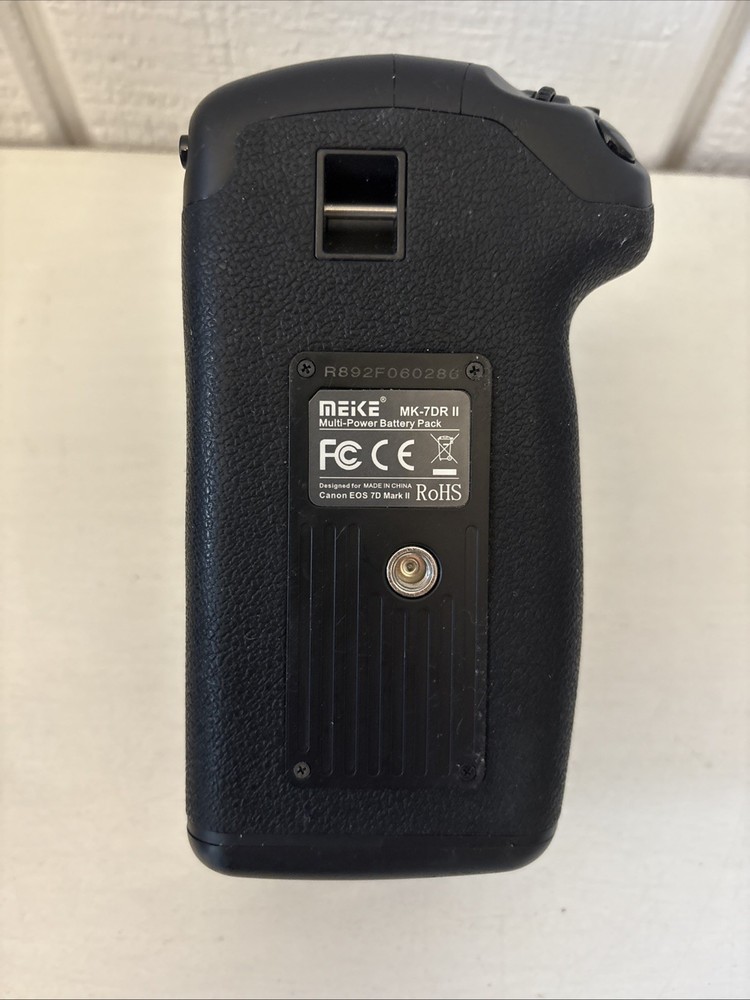Meike Multi-Power Battery Pack MK-7DR II