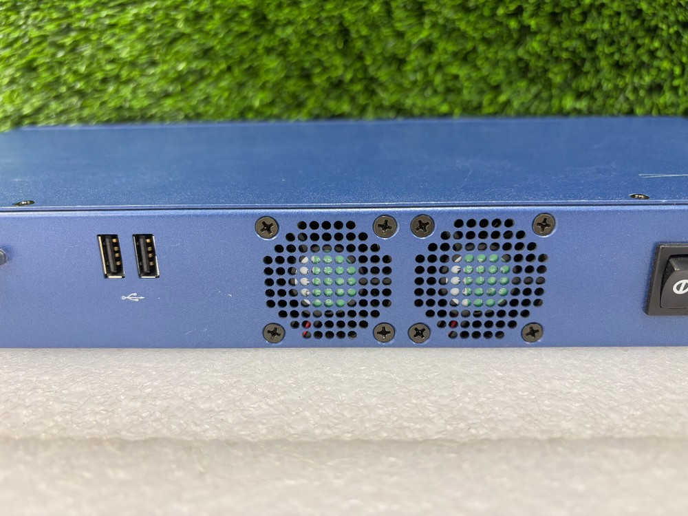 Nexcom NSA1035 / CP Secure Content Security Gateway 300 Anti-Virus System - Blue