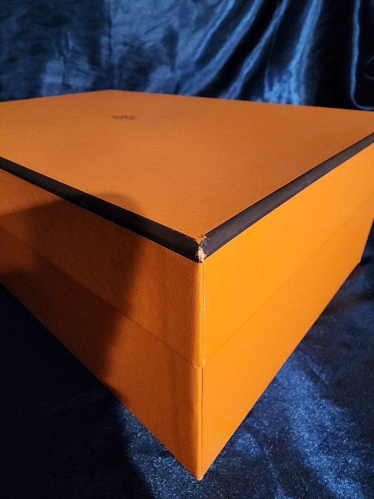 Authentic Hermes Empty Box #070 BIS 11.5" x 8" x 4.5"