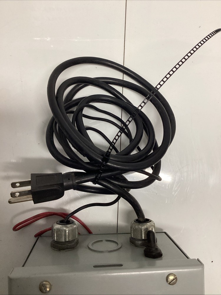 NCC TMM-0999M-461 Multiple Function Solid State Timer Control 0.5s-999min U-380