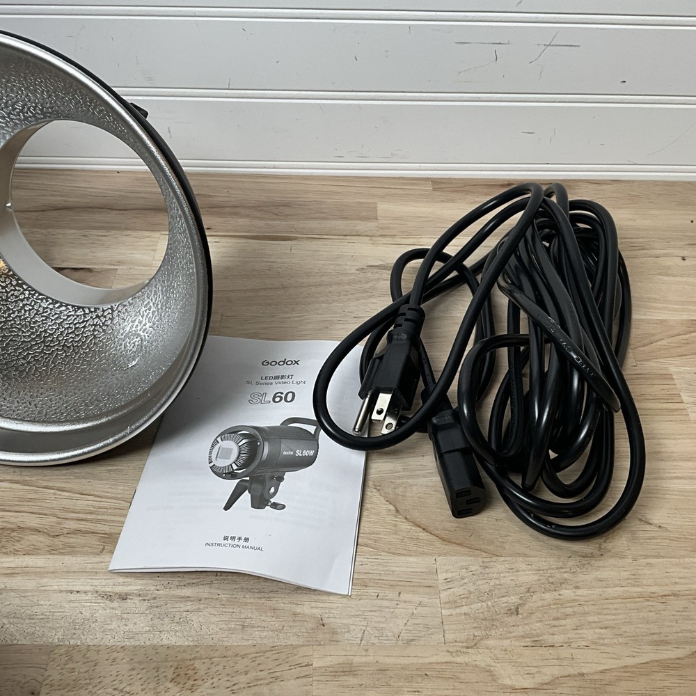 Godox SL60W 60W LED Video Light Studio Continuous Light - TESTED - NO MOUNT