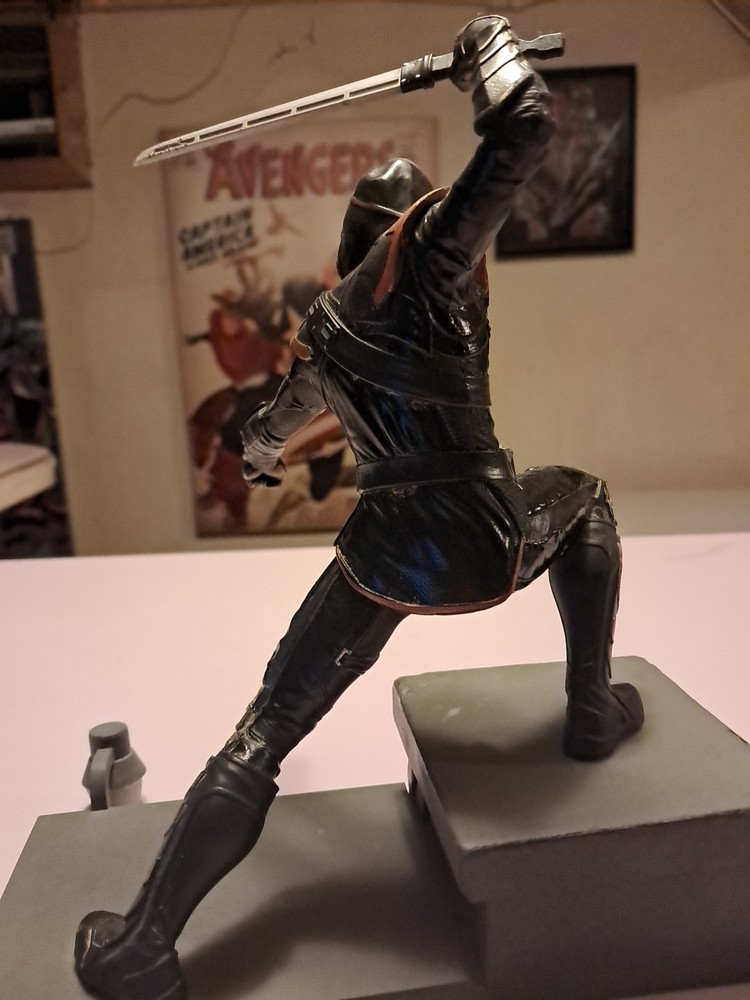 Marvel Ronin Hawkeye Statue Avengers Endgame Diamond Select No Box