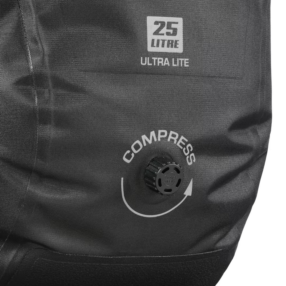 Genuine Triumph Black Ultralite 25L Backpack MLUA24006