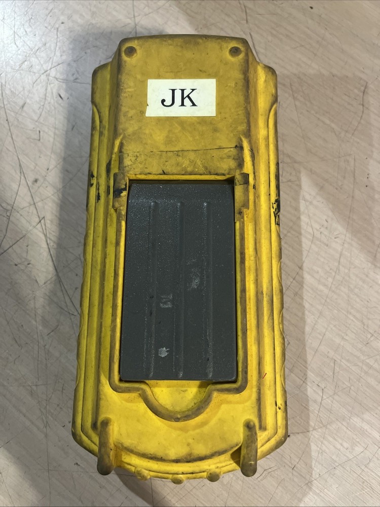 OMEGA CL3512 HANDHELD THERMOMETER CALIBRATOR