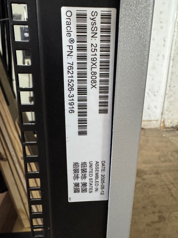 Oracle EXADATA X11M Autonomous Database Server Rack w Internals *BRAND NEW 2025*