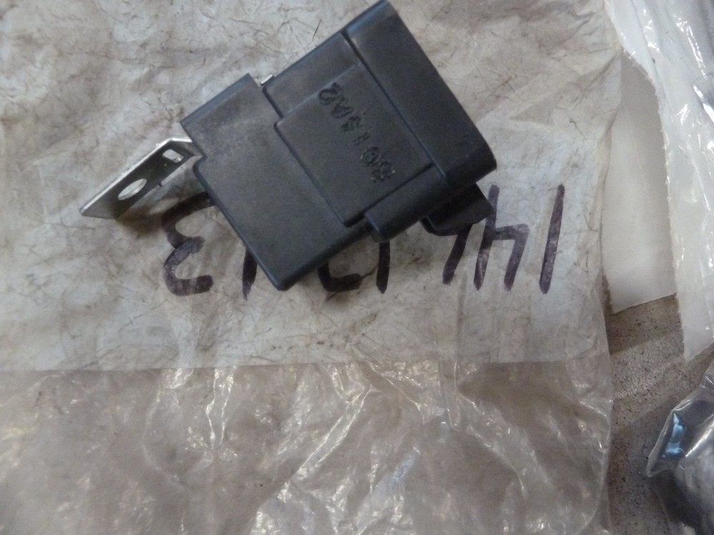 Hyster 1461743 Relay