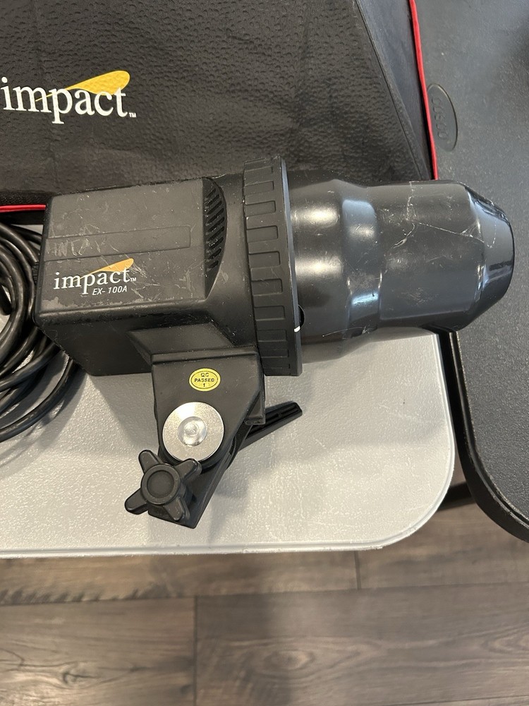 Impact Ex 100-a Monolight Flash