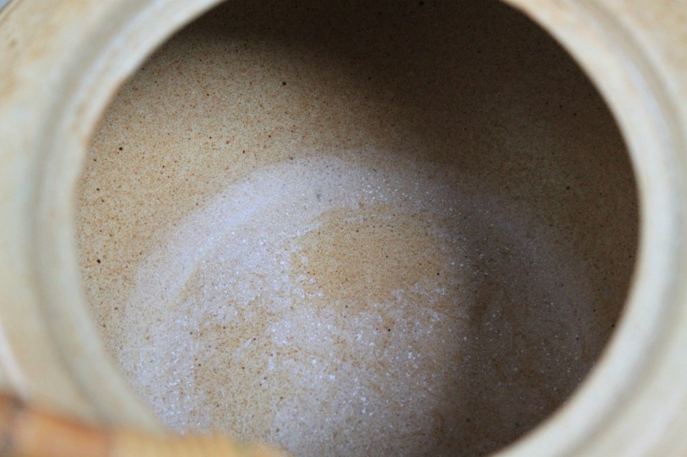 Pottery Craft 7 Cup Stoneware Teapot with Bamboo Handle