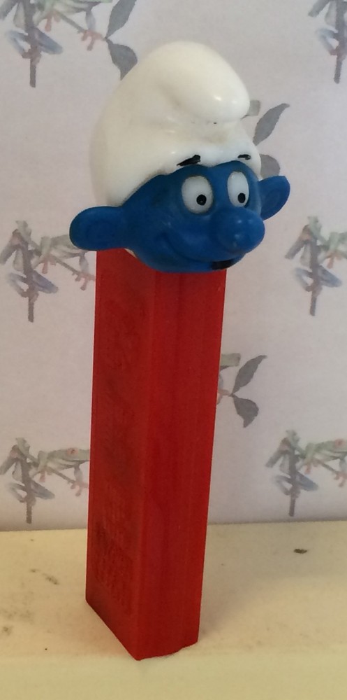 PEZ - The Smurfs Series - Choose Character and Condition form Pull Down Menu