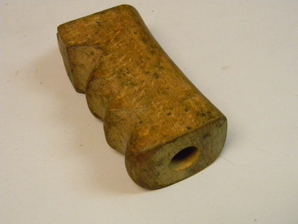 BRITISH WWII WOOD PISTOL GRIP