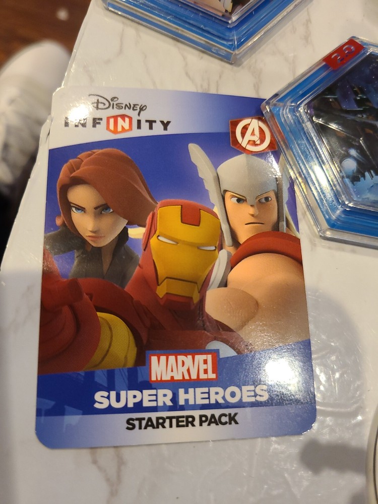 Disney Infinity 2.0 Marvel Super Heroes Xbox 360 Starter Pack Figurines only
