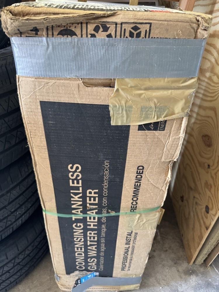 Rheem Indoor Tankless Water Heater Natural Gas 199,000 BTU 120V ECOH200DVLN-2