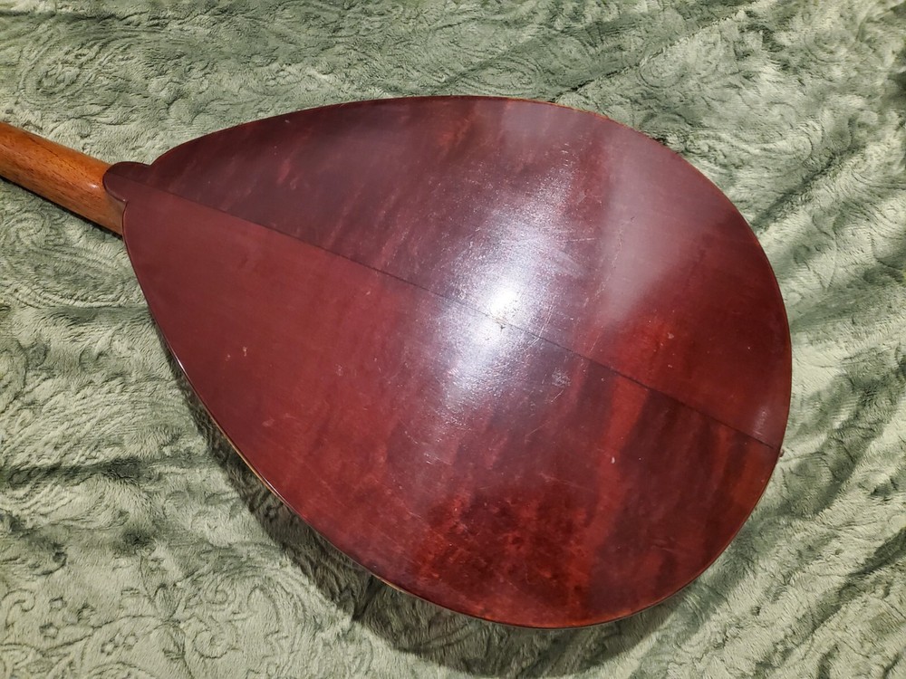 1920's Weymann Mandolute