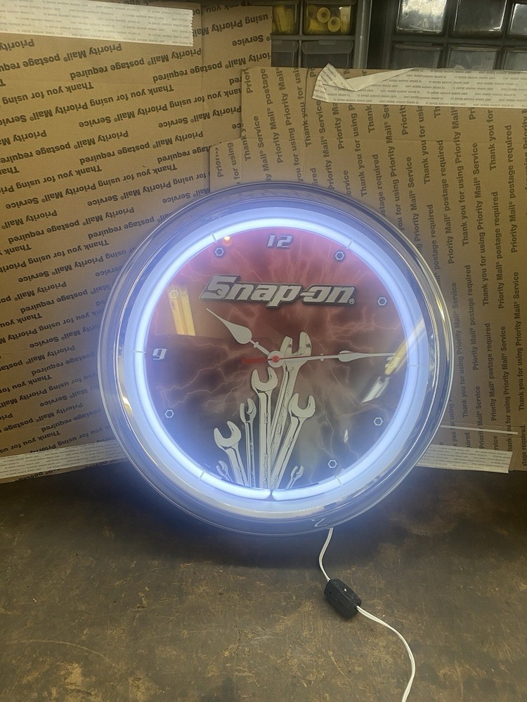 2012 NIB Snap On Tools 16” Neon Wall Clock With Wrench Logo