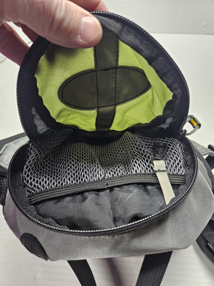 camelbak flashflo Hydration Bag/ Storage/ No Bladder Used (L1)