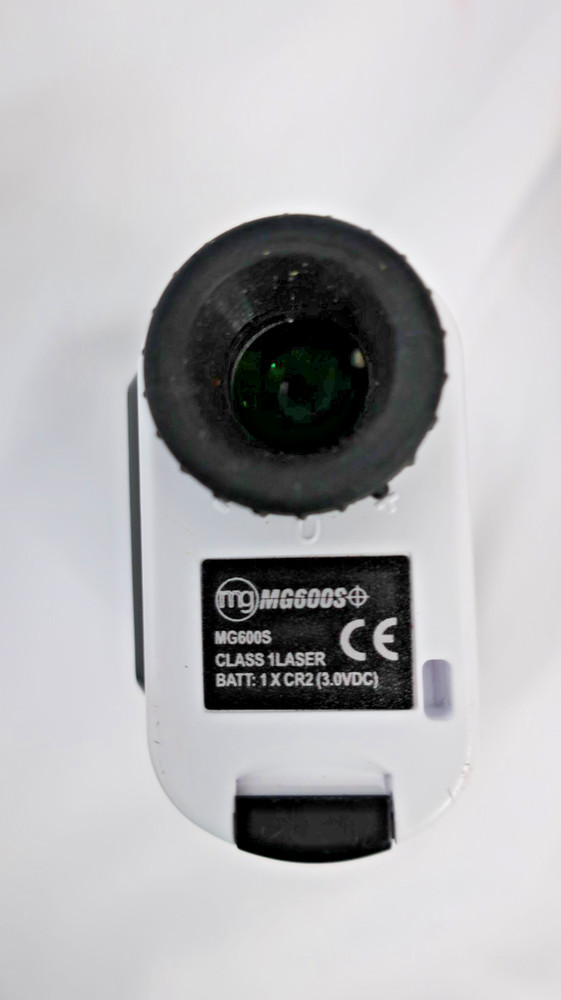 MG600S RANGEFINDER W/CASE TESTED