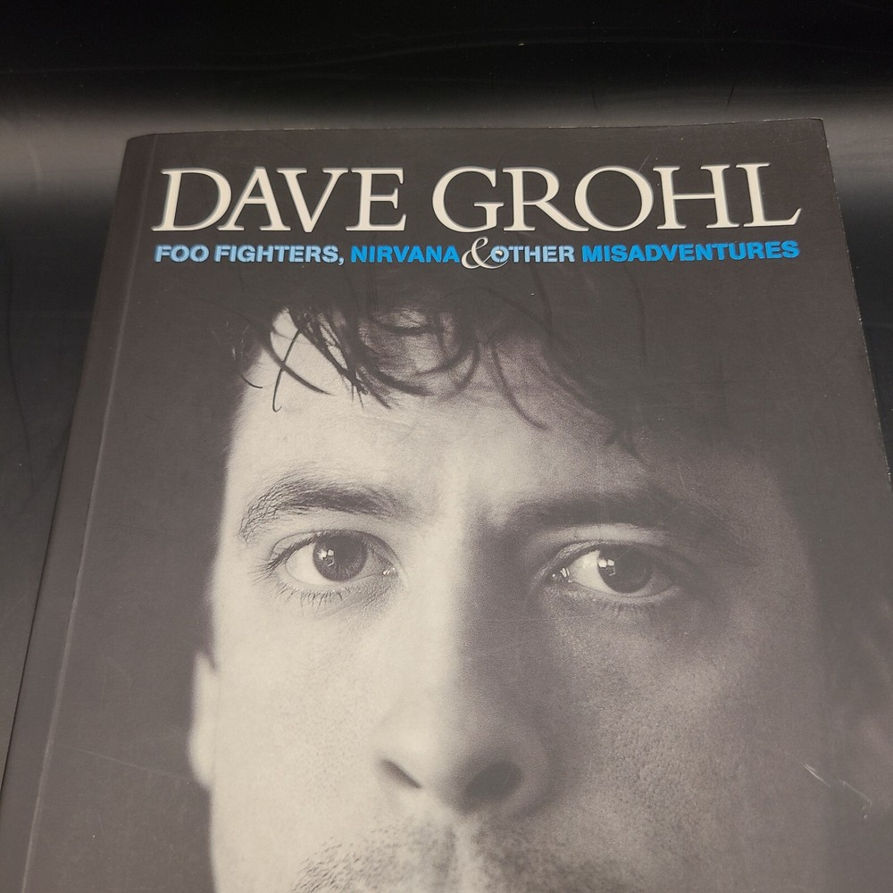 Dave Grohl Autographed Foo Fighters, Nirvana & Other Misadventures Beckett Auth.