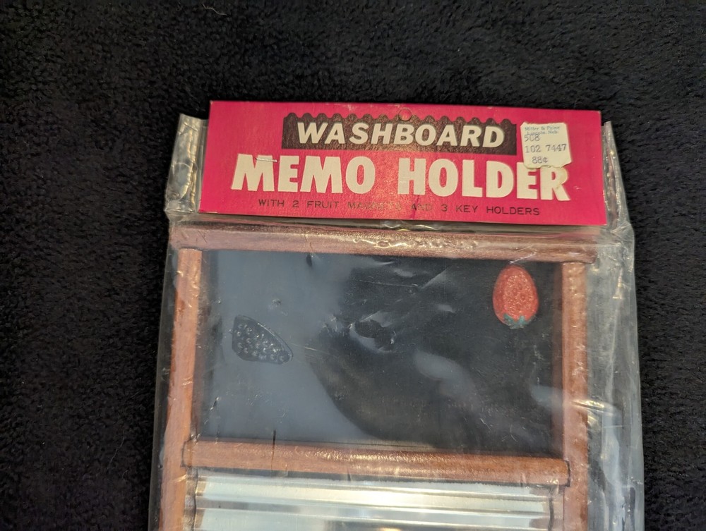 Vintage Washboard Memo Holder