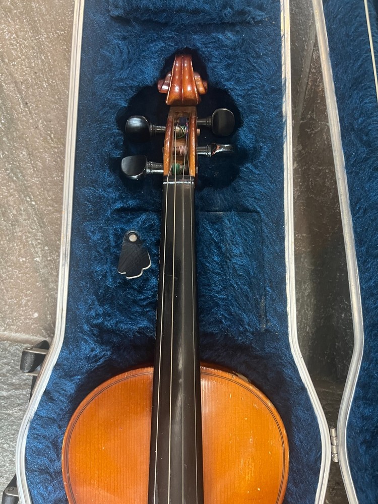 Violin with case and bow, full size.