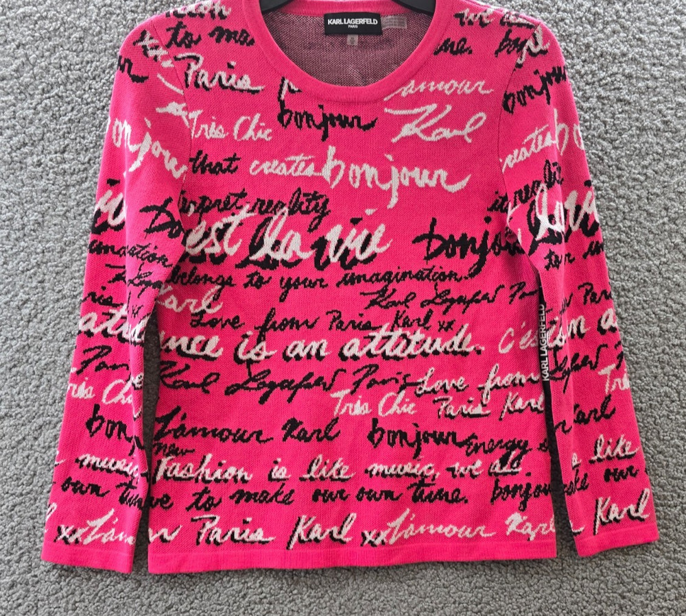 KARL LAGERFELD PARIS Allover Script Sweater Women's XS Teaberry Multi Pullover