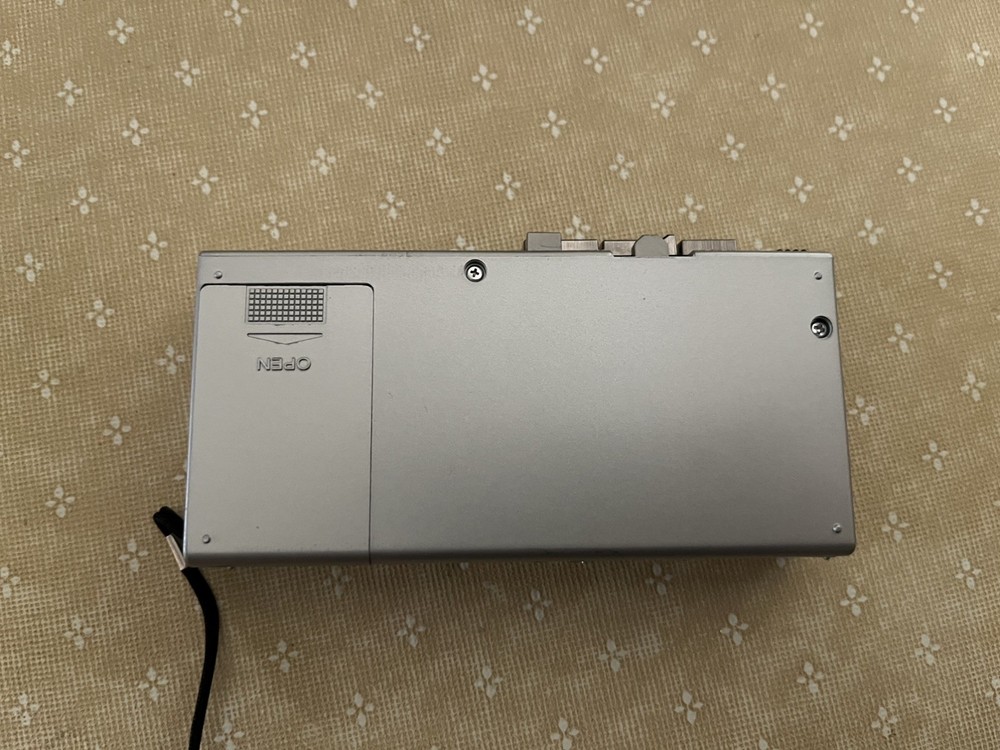 Sony Microcassette M-10 Recorder Vintage Turns On, but non-functioning