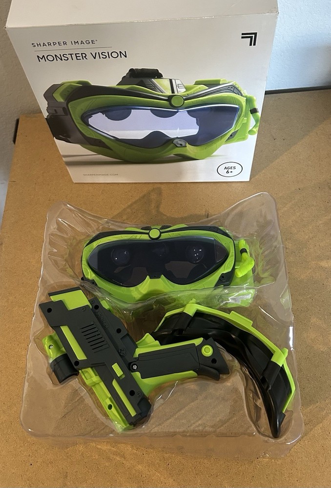 SHARPER IMAGE MONSTER VISION VR Headset Monster Blasting Visual Game