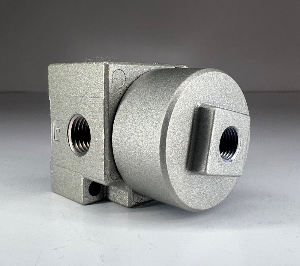 ONE (1) SMC Process Solenoid Valve VTA315-02-N (NEW)