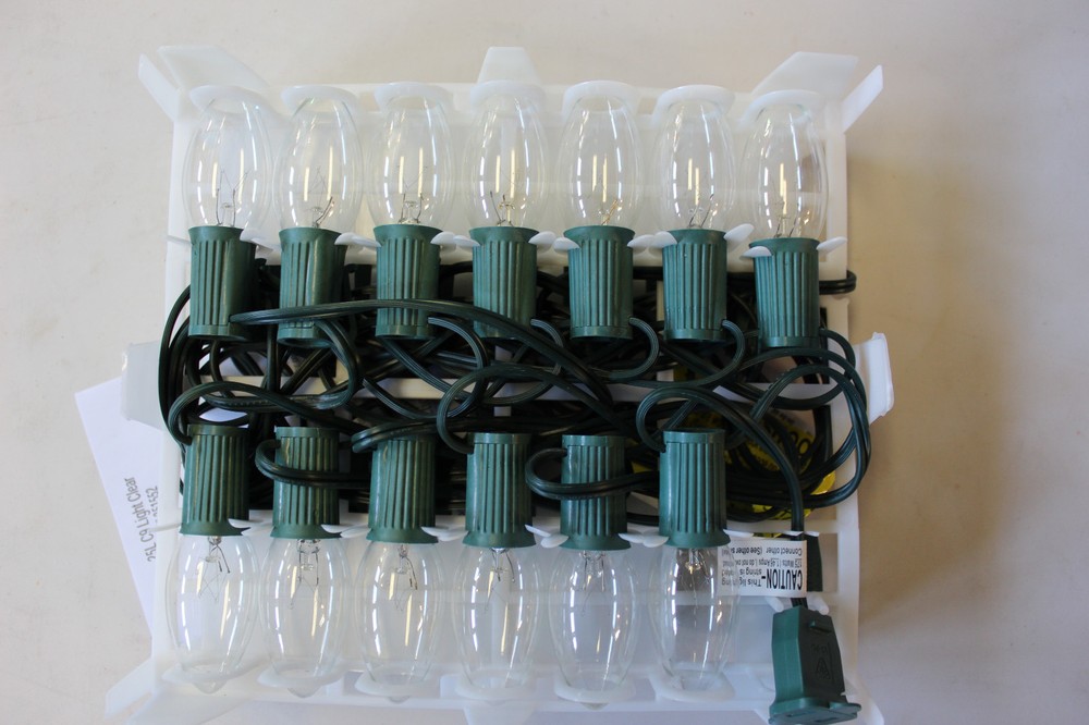25 Count C-9 Clear Christmas / Wedding / Deck Lights