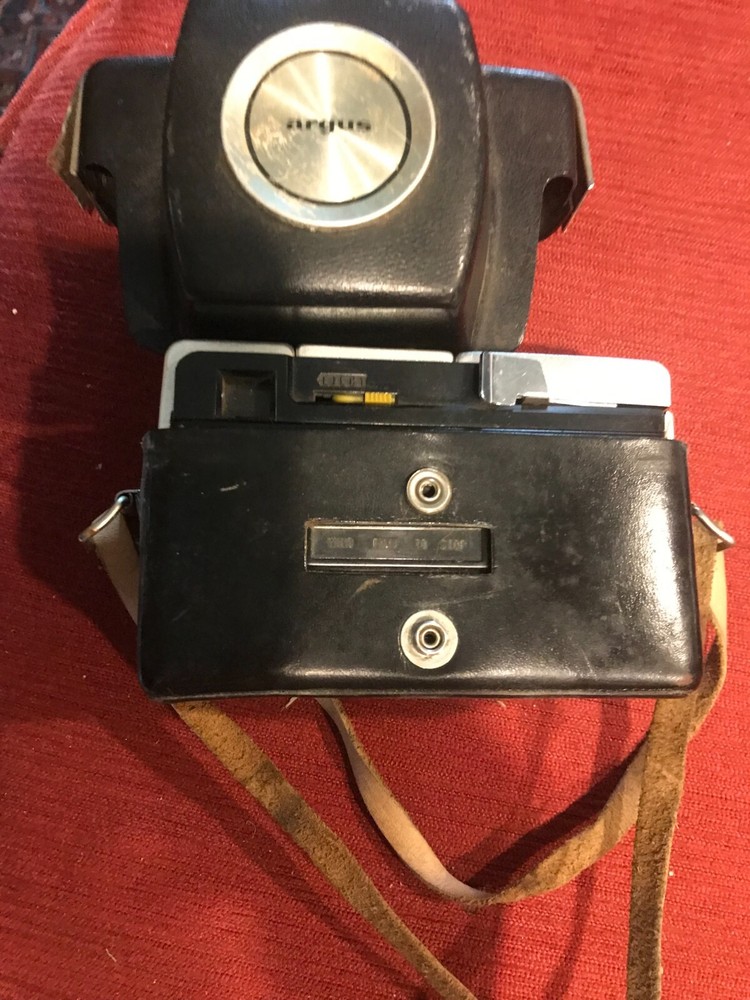 Vintage Argus Camera w/ Brown Leather Case Untested