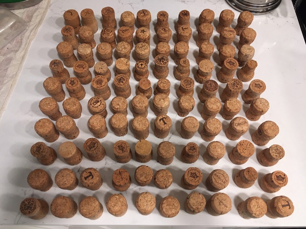 100 Champagne Corks No Plastics Great For Decorating & Crafting!