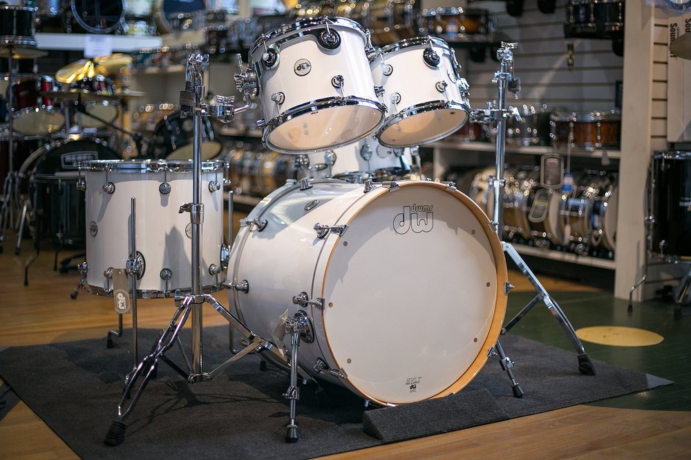 Drum Workshop 5pc Design Series Maple Drum Set White Lacquer