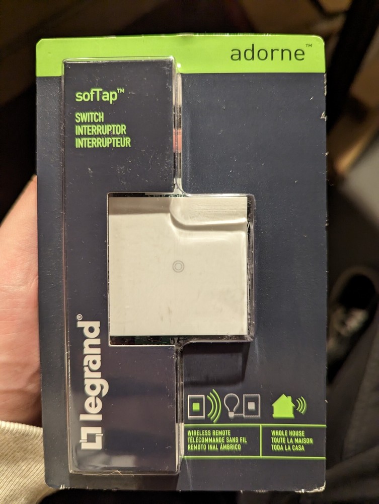 Legrand ASTPRRW1 Square On/Off Wall Switch - White