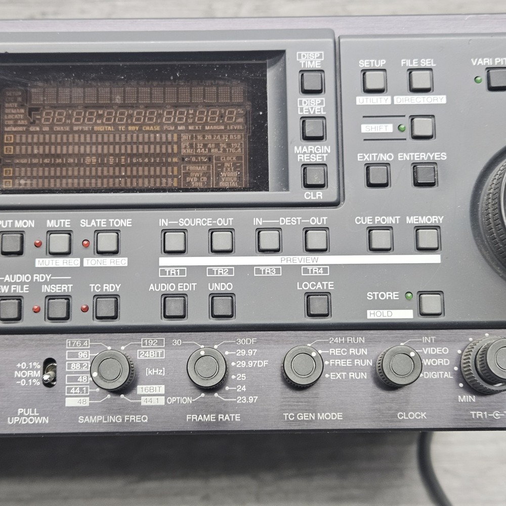 Fostex DV40 DVD-RAM Multitrack Recorder Pro Level Master Recorder