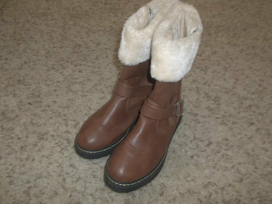 Excellent REVENGE Brown Ankle Boots Size 8 1/2  39